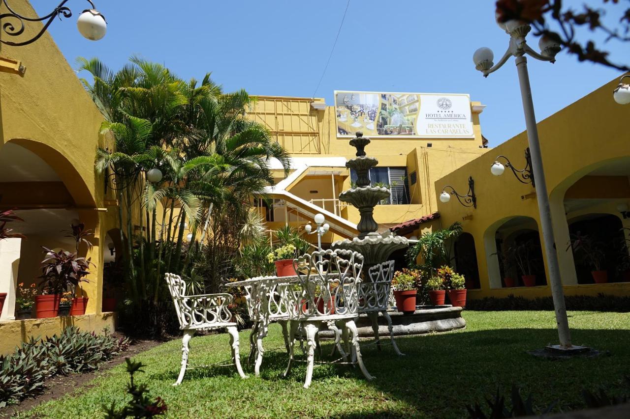 Hotel America Colima Bagian luar foto