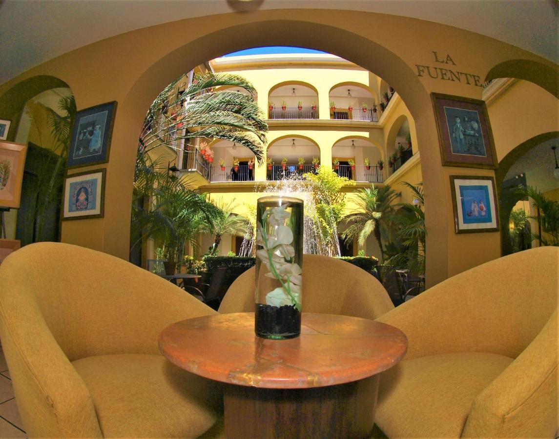 Hotel America Colima Bagian luar foto