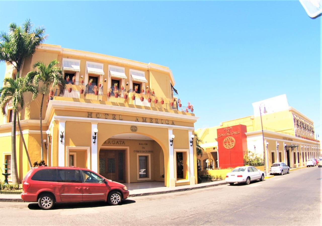 Hotel America Colima Bagian luar foto
